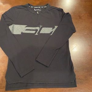 Under Armour Quarter zip long sleeve shirt.